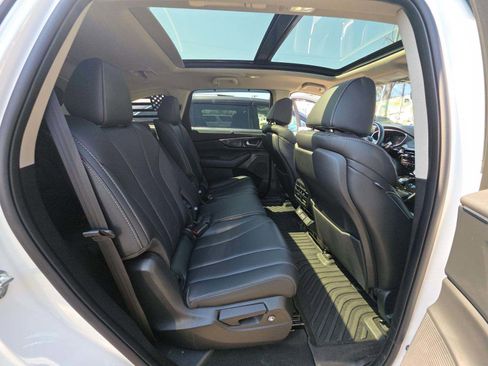 Used 2024 Acura MDX SH-AWD w/ Technology Package image 13