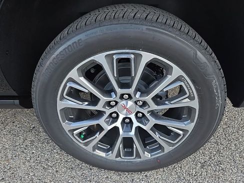 New 2026 GMC Yukon XL Denali w/ Sun & Power Step Package image 46