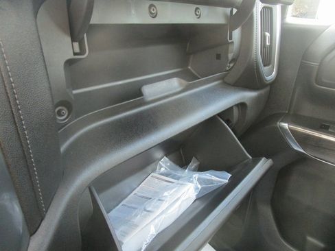 Used 2021 Chevrolet Silverado 1500 LTZ w/ Technology Package image 15