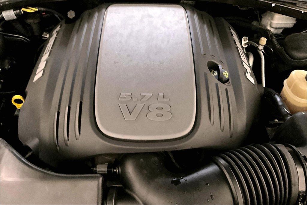 Used 2014 Dodge Challenger R/T RWD image 26