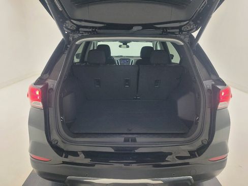 Used 2024 Chevrolet Equinox LT image 29