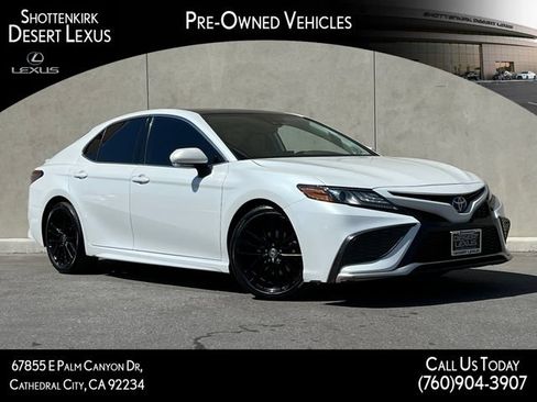 Used 2021 Toyota Camry XSE w/ Carpet Mat Package (TMS) FWD image 1