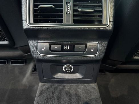 Used 2018 Audi Q5 Prestige w/ Prestige Package image 35