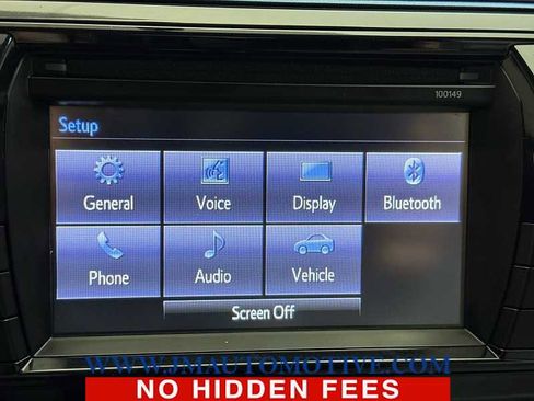 Used 2015 Toyota Corolla LE image 23