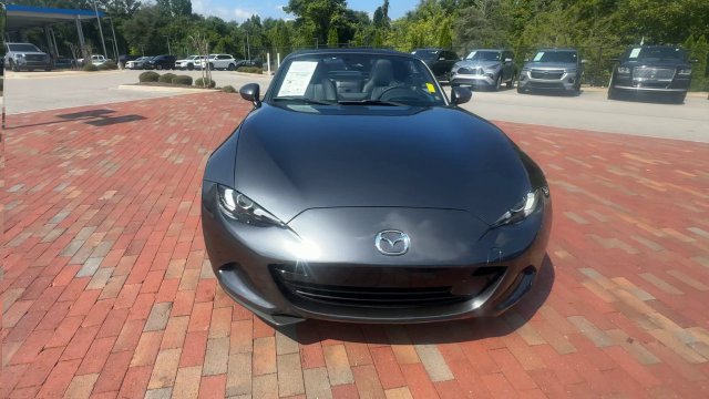 Used 2025 MAZDA MX-5 Miata RF Grand Touring RWD image 6