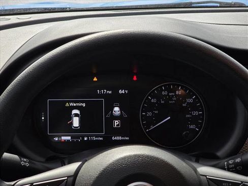 Used 2023 Nissan Kicks SV image 17