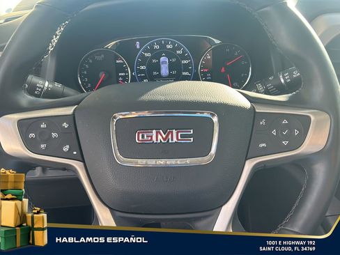Certified 2023 GMC Acadia Denali image 19