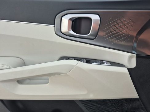 New 2026 Kia Sorento S image 6