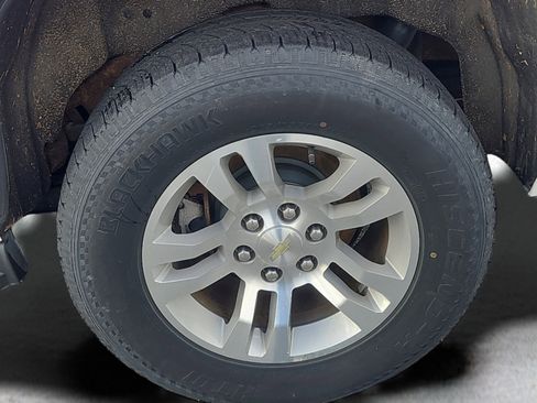 Used 2017 Chevrolet Tahoe LT image 31