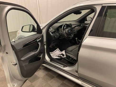 Used 2019 BMW X1 xDrive28i w/ Convenience Package image 7