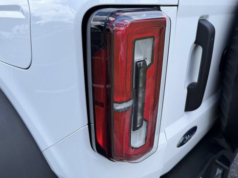 Used 2024 Ford Bronco Wildtrak AWD/4WD image 10