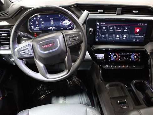 Used 2024 GMC Sierra 2500 AT4 w/ Technology Package image 26