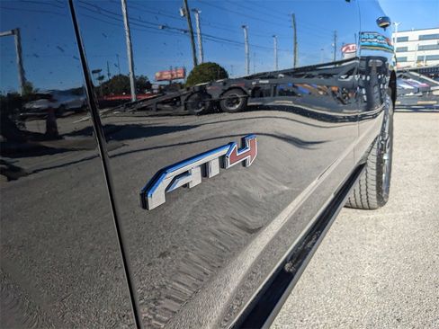 Used 2024 GMC Yukon AT4 w/ AT4 Premium Package image 12