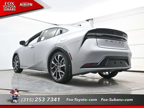 New 2026 Toyota Prius Plug-In Hybrid FWD image 16