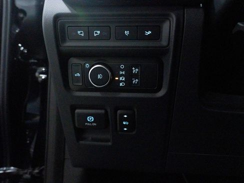 Used 2022 Ford F150 XLT w/ Equipment Group 302A High image 34