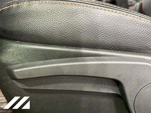 Used 2017 Subaru Crosstrek 2.0i Limited image 21