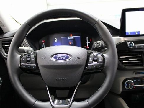 Used 2025 Ford Escape Active w/ Cold Weather Package image 13