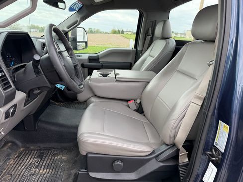 Used 2017 Ford F250 XL w/ Power Equipment Group image 11