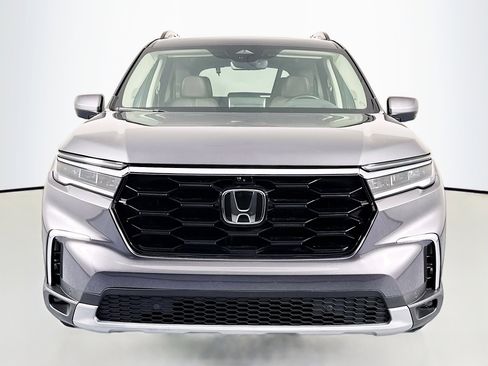 Certified 2023 Honda Pilot Elite image 2