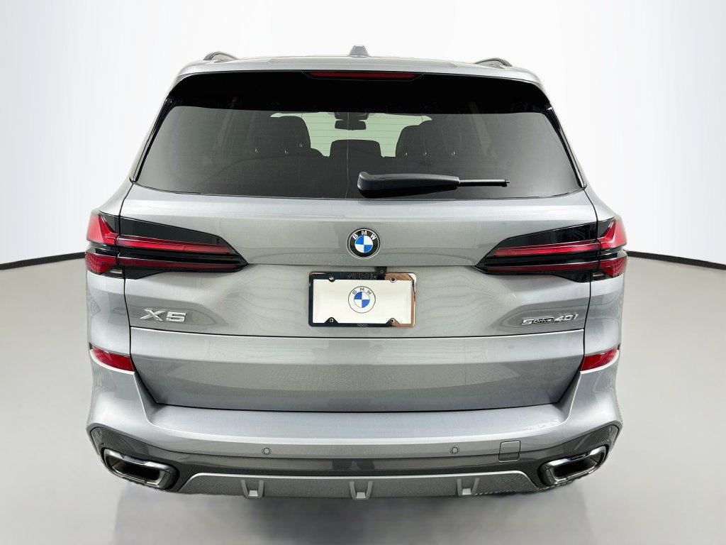 Certified 2025 BMW X5 sDrive40i w/ M Sport Package RWD image 6