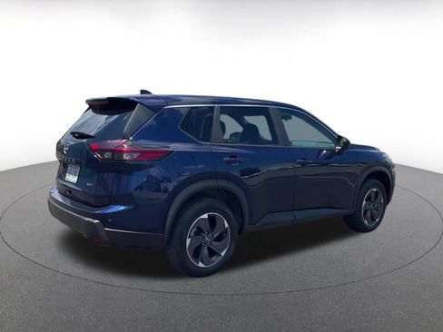 Used 2025 Nissan Rogue SV AWD/4WD image 15