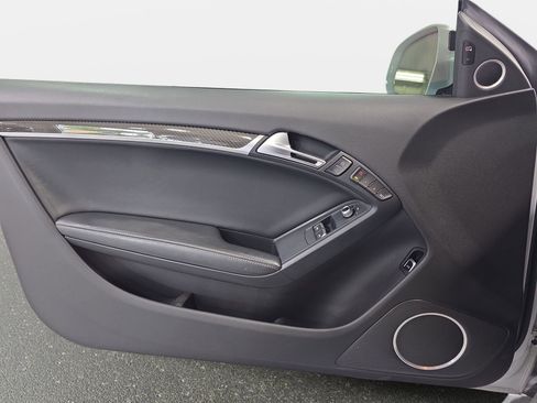 Used 2015 Audi RS 5 Coupe image 22