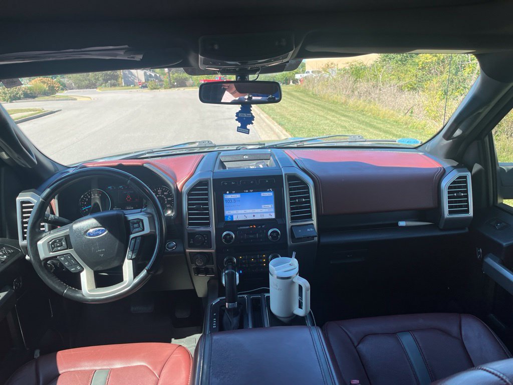 Used 2018 Ford F150 Platinum w/ Equipment Group 701A Luxury AWD/4WD image 5