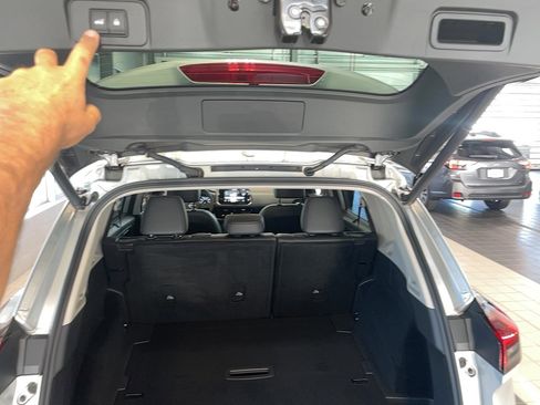 Used 2023 Nissan Rogue SL w/ SL Premium Package image 20