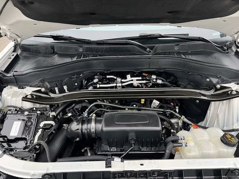 Used 2021 Ford Explorer Limited w/ Equipment Group 301A image 32