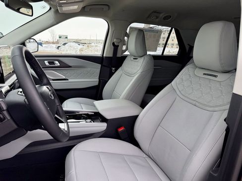 New 2026 Ford Explorer Platinum w/ LUX Leather Package image 10