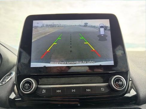 Used 2020 Ford EcoSport Titanium image 25