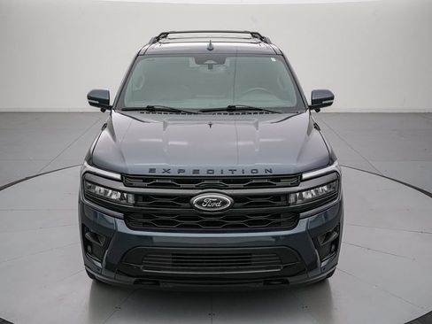 Certified 2024 Ford Expedition Limited AWD/4WD image 9