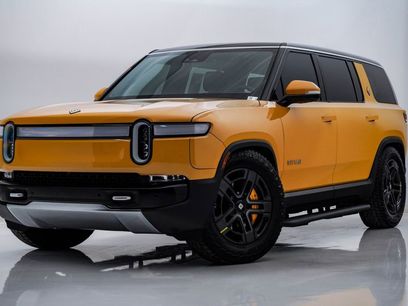 Used 2023 Rivian R1S Adventure