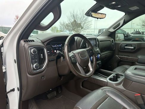 Used 2020 GMC Sierra 1500 Denali w/ Denali Ultimate Package image 10