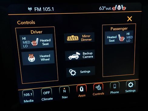 Used 2021 Jeep Wrangler Unlimited Sahara image 3