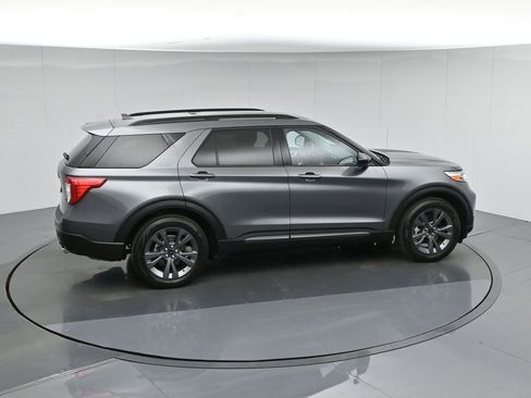 Used 2023 Ford Explorer XLT w/ Equipment Group 202A image 46