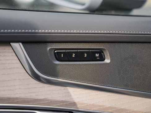 New 2026 Volvo XC90 B6 Plus w/ Protection Package Premier image 38