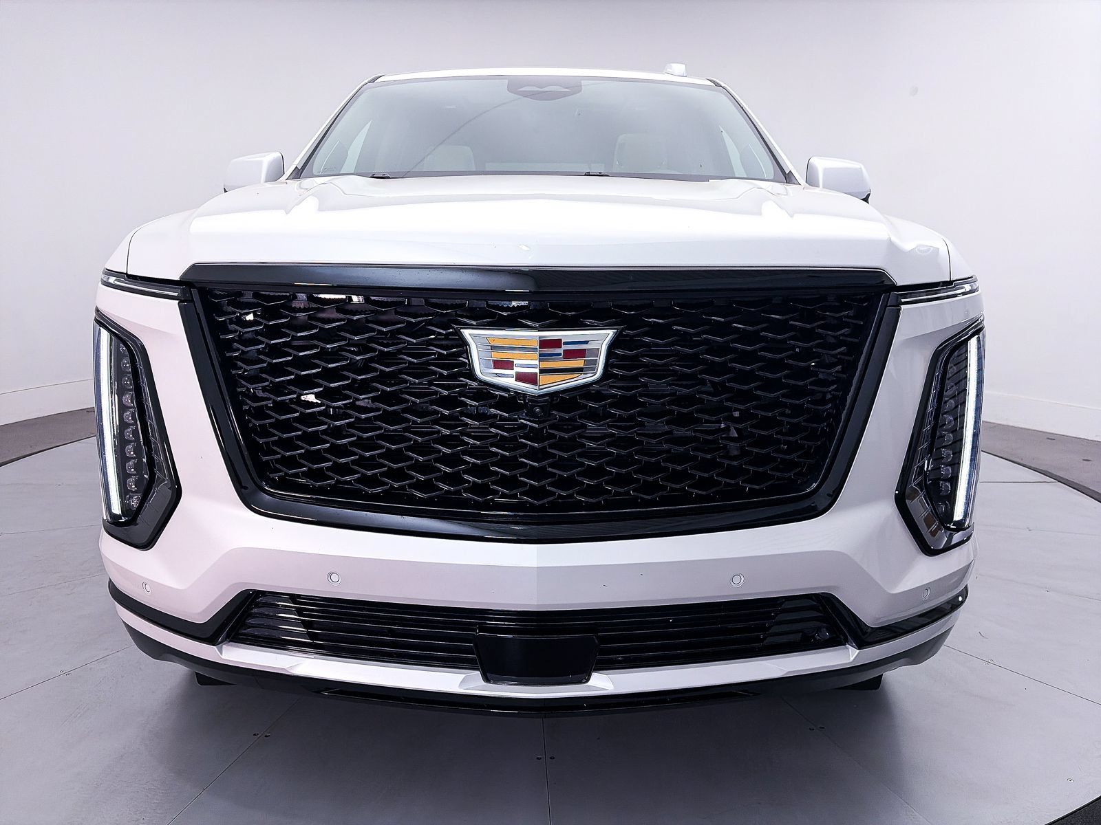 Used 2025 Cadillac Escalade Sport Platinum AWD/4WD image 16