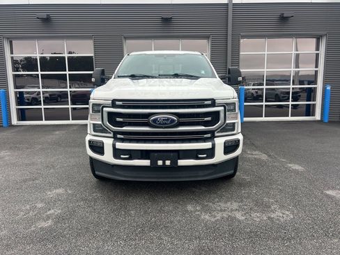 Used 2021 Ford F250 Platinum w/ FX4 Off-Road Package image 5