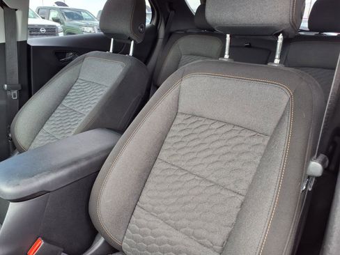 Used 2020 Chevrolet Equinox LT image 15