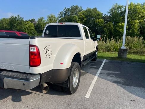 Used 2015 Ford F350 Lariat w/ Chrome Package AWD/4WD image 8