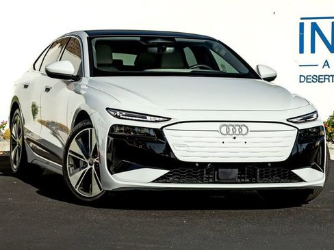 Used 2025 Audi A6 e-tron Premium Plus w/ Premium Plus RWD image 4