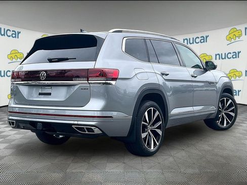 Used 2024 Volkswagen Atlas SEL Premium R-Line AWD/4WD image 6