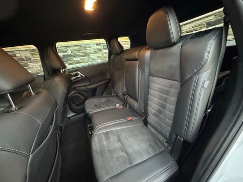 Used 2023 Mitsubishi Outlander Ralliart image 21