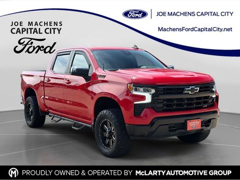 Used 2022 Chevrolet Silverado 1500 LT AWD/4WD image 1