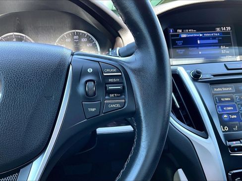 Used 2016 Acura TLX FWD image 20