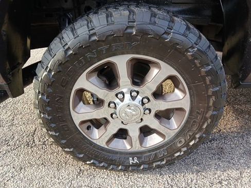 Used 2022 RAM 2500 Limited image 61