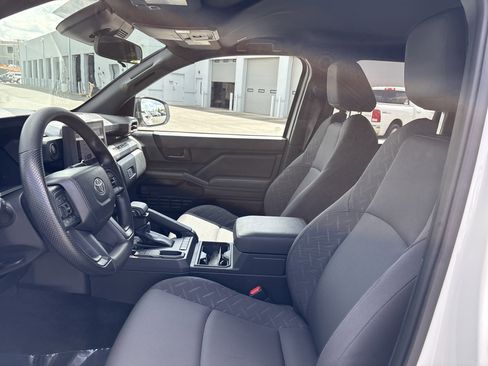Used 2024 Toyota Tacoma SR RWD image 18