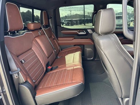 Used 2025 GMC Sierra 1500 Denali Ultimate image 17