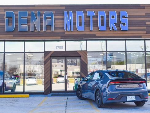 Used 2024 Toyota Prius LE image 35